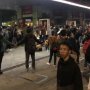 Ditembaki Gas Air Mata, Demonstran Bikin Posko Medis di Pom Bensin