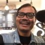 Nonton Konser Iwan Fals "Bertalu Rindu 'Cinta", Soleh Salihun Terpesona