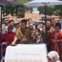 Hari Batik Nasional, Presiden Jokowi Membatik Bersama 500 Perajin Batik