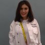 Foto Bareng Aktor Korea di Instagram, Angela Lee Bantah Tiru Tata Janeeta
