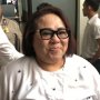 Tiap Akhir Pekan Nunung Karokean