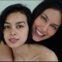Manisnya 7 Potret Kebersamaan Sophia Latjuba dan Eva Celia