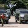 Rayakan Ulang Tahun, Parade Kendaraan TNI Sungguh Keren