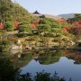 Menepi Sejenak, Mengeja Kedamaian di Taman Issuien Jepang