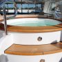 Sama-sama Kolam Air Panas, Ternyata Ini Bedanya Onsen dan Jacuzzi