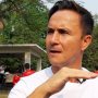 Dennis Wise Lebih Pantas Melatih Timnas Indonesia U-17 Dibanding Bima Sakti, Ini Alasannya