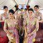 Demi Bertahan Hidup, Pramugari Cantik Ini Rela Jualan Bakso Ikan