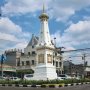 Wisatawan Foto di Tugu Sampai ke Tengah Jalan, GKR Hayu Beri Teguran Kocak
