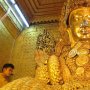Potret Para Penempa Daun Emas di Mandalay Myanmar