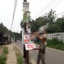 Spanduk Beli Rumah Bonus Janda Muda Dibongkar Paksa Satpol PP
