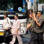 Ibu Negara dan Sejumlah Istri Menteri Jenguk Wiranto di RSPAD