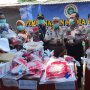 Kementan Musnahkan 59 Paket Tanpa Dokumen di Kediri