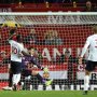 5 Berita Menarik Sepak Bola: Man United vs Liverpool Berakhir Imbang