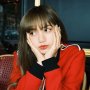 Ditagih Kapan Potong Poni, Begini Reaksi Menggemaskan Lisa BLACKPINK