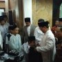 Hari Pertama Kerja Menhan Prabowo Terima Anak Yatim dan Bagi-bagi Sumbangan