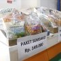 Warga Cilincing Antusias Sambut Paket Pangan Murah