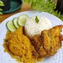 Populer di Pontianak, Begini Nikmatnya Nasi Uduk Ayam Goreng Borobudur