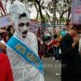 Sosialisasikan Akta Kematian, Pemkab Sampang Gandeng Pocong Keliling Kota