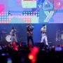 Aksi Panggung iKON Bikin Basah Penggemar di Gudfest 2019