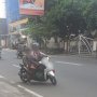 Viral Pengamen Berkacamata Hitam ala Tunanetra, Pulang Kepergok Naik Motor