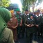 Libur Natal, Wali Kota Risma Malah Sidak ke Pinggiran Surabaya