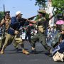 Aksi Teatrikal Warnai Parade Surabaya Juang