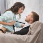 Cara Cepat Bikin Istri Orgasme Ala Psikolog Dewasa: Tancap Gas Bercinta di Atas Sofa