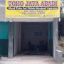 Duh... Spanduk Nyeleneh Ini Bikin Tepok Jidat!