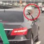 Ogah Kasih Jalan Untuk Ambulans, Sopir Mercy Ini Malah Acungkan Jari Tengah