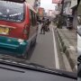 Orang dengan Gangguan Jiwa Atur Lalu Lintas, Beri Jalan untuk Ambulans