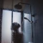 Usai Berhubungan Seks, Suami Istri Mandi Junub Bersama Boleh atau Tidak?