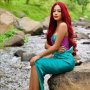 Kenakan Gaun Mermaid di Sungai, Aurel Hermansyah Cantik Banget