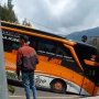 Bawa Rombongan Aparat, Bus Sudiro Tungga Jaya Nyangkut Lagi di Bromo