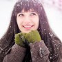 4 Tips Jaga Kesehatan Kulit Saat Liburan Musim Dingin, Perempuan Wajib Tahu
