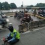 Karena Ulah Pemotor, Penjaga Portal Busway Ini Tuai Pro Kontra
