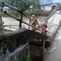 Penampakan Mengerikan Jembatan Ambruk di Solok