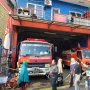 PKL Gelar Lapak Halangi Mobil Pemadam, Kasudin: Cape Setiap Hari Ngusir