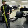 Jajal Mobil Balap F1, Rossi Siap Libas Hamilton Pakai Mobil Mercedes?