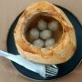 Wajib Coba! Bakso Batok Kelapa Menu Andalan Restoran Homara Pinggir Pantai