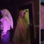 Viral Pelajar Salat di Tempat Karaoke, Temannya Tetap Asik Nyanyi
