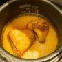 Bikin Ngiler, Viral Tren Membuat Nasi Dimasak Bareng Ayam Goreng KFC