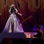 Gemar Manggung Pakai High Heels, Raisa Akui Takut Kena Osteoporosis
