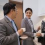 Rayu-rayu Tipis antara Rekan Kerja Positif untuk Kantor