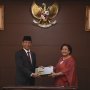 Sertijab Ketua Wantimpres dari Sri Adiningsih ke Wiranto