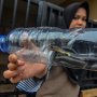 Bersarang di Plafon Warga, Induk Ular Kobra Gegerkan Warga Ciracas Jaktim