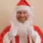 Berkostum Santa, Pangeran Harry Kirim Video Ucapan Selamat Natal