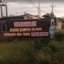 Netizen Dibuat Ngeri Sosok Ini di Spanduk Larangan Buang Sampah di Bantul