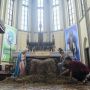 Intip Persiapan Natal di Gereja Katedral