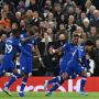 Willian Bawa Chelsea Bungkam Tottenham Hotspur