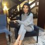 Inilah Chloe Khan, Model Playboy yang Bertransformasi Jadi Sinterklas Seksi